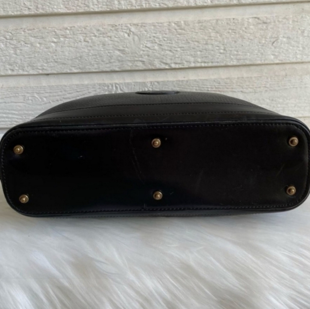 Dooney and Bourke Vintage Black Leather Shoulder Bag - Picture 3 of 9